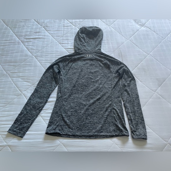 Under Armour hooded long-sleeve - Picture 4 of 5